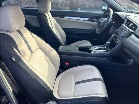 2017 Honda Civic LX-P