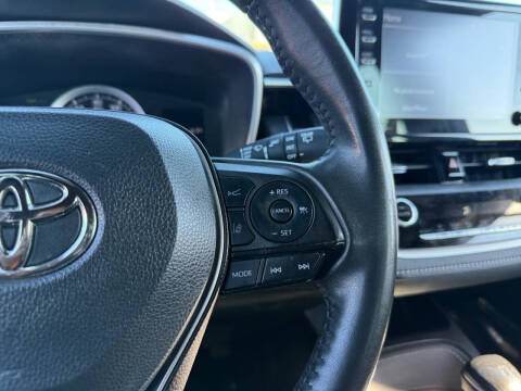 2022 Toyota Corolla Hatchback SE