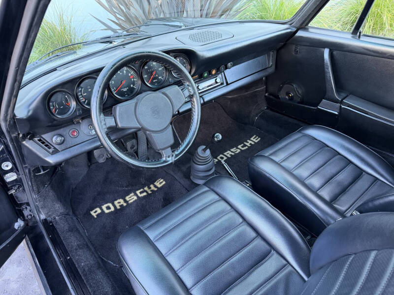 1975 Porsche 911