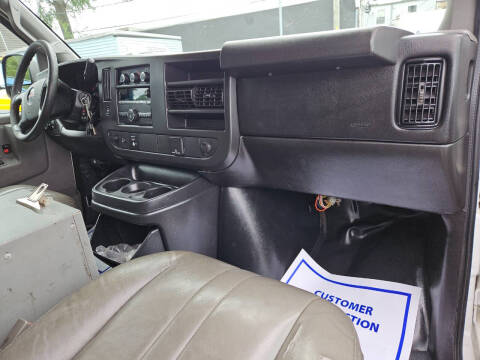 2016 GMC Savana 3500