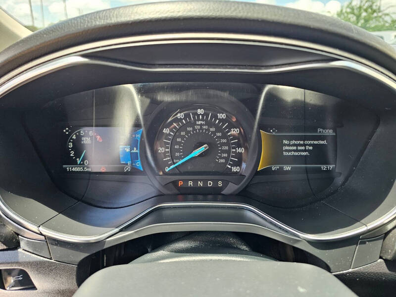 2017 Ford Fusion SE