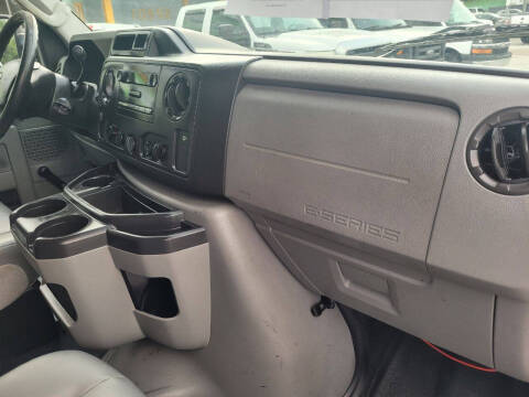 2013 Ford E-Series E-250