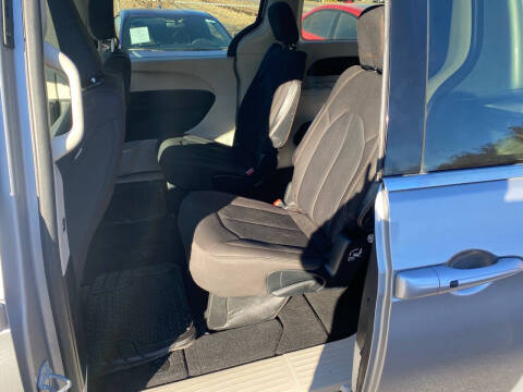 2017 Chrysler Pacifica Touring