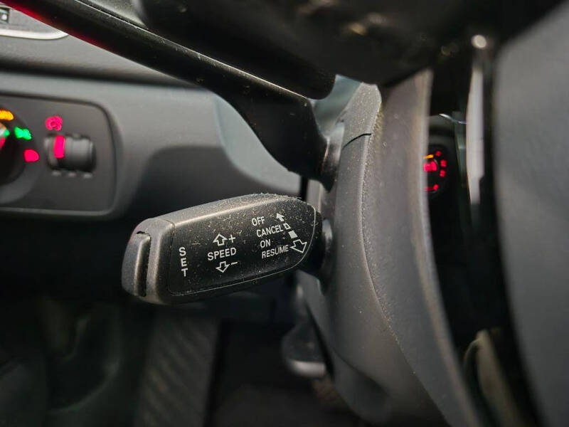 2016 Audi Q3 2.0T quattro Premium Plus