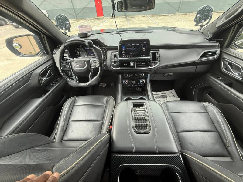 2021 GMC Yukon XL SLT