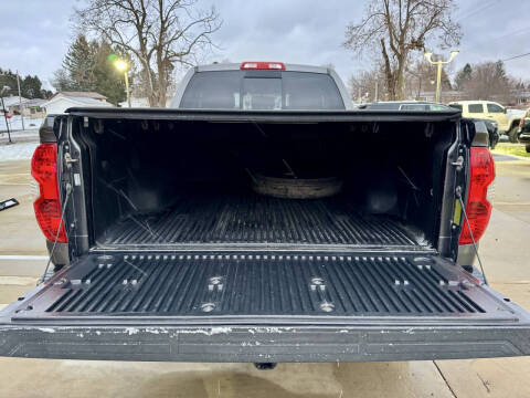 2014 Toyota Tundra SR5