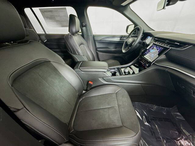 2025 Jeep Grand Cherokee L Altitude X