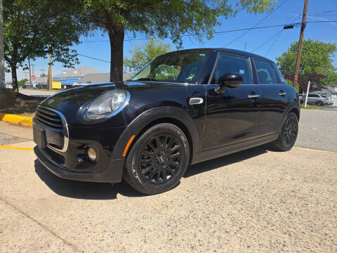 2018 MINI Hardtop 4 Door Cooper