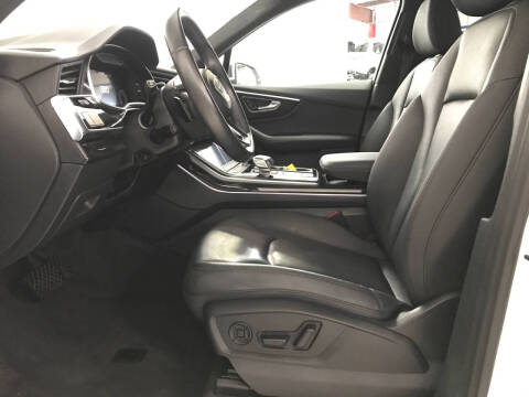 2022 Audi Q7 quattro Premium Plus 45 TFSI