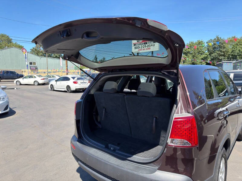 2013 Kia Sorento LX