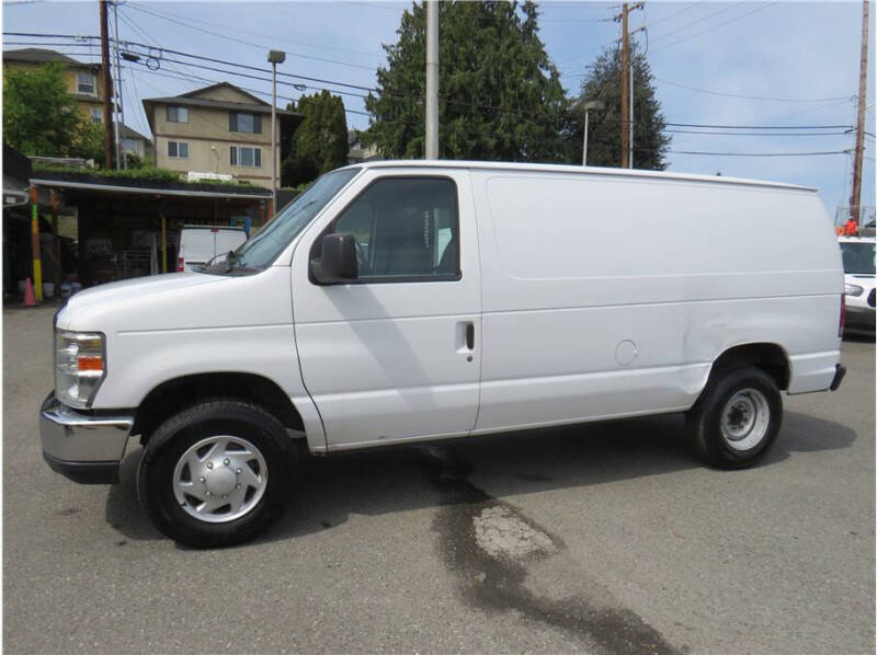 2013 Ford E-Series E-250