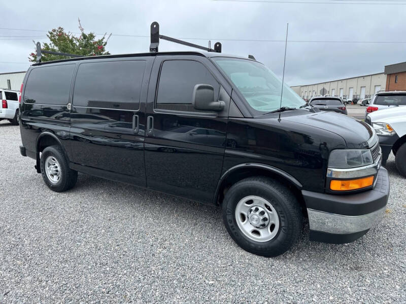 2017 Chevrolet Express 2500