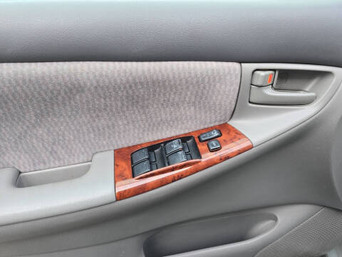 2007 Toyota Corolla LE