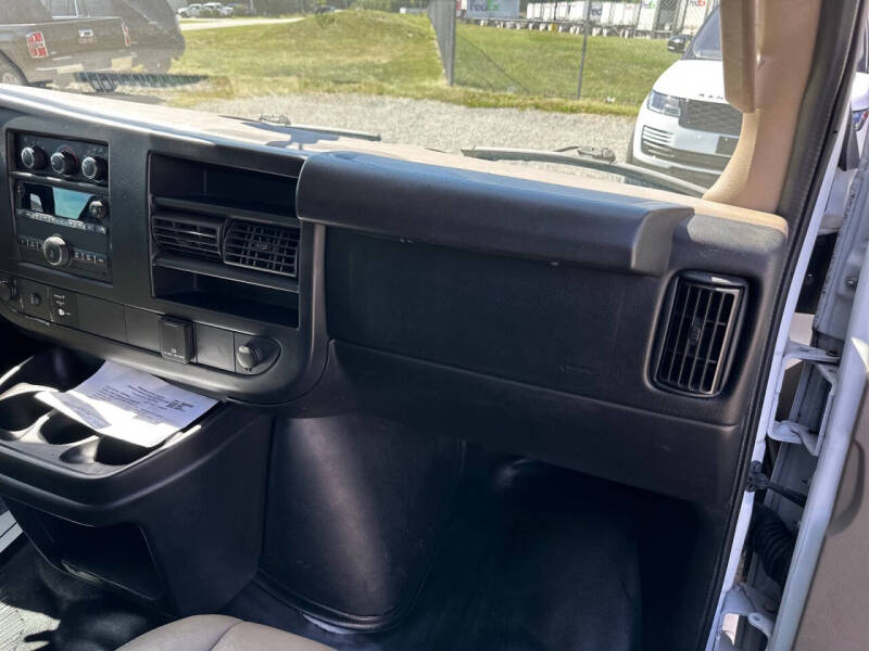 2017 Chevrolet Express 2500