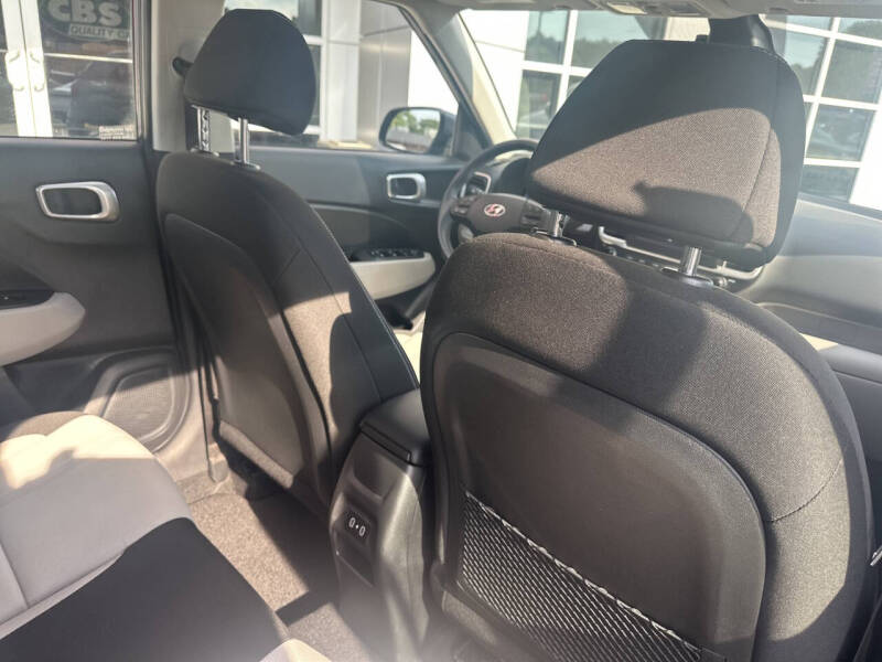 2025 Hyundai Venue SEL
