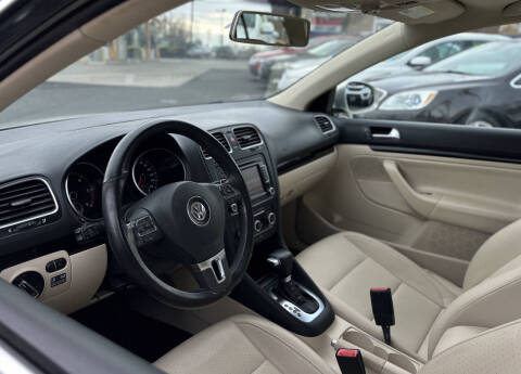 2010 Volkswagen Jetta SportWagen TDI