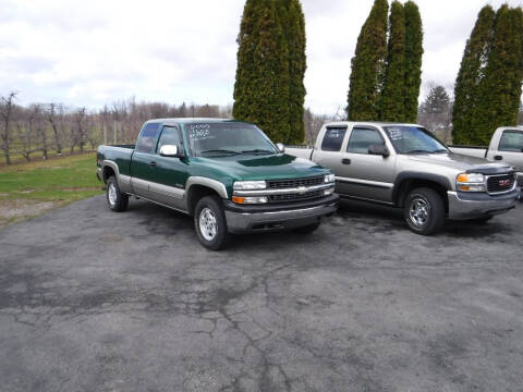 2000 Chevrolet Silverado 1500 for sale at Vicki Brouwer Autos Inc. in North Rose NY