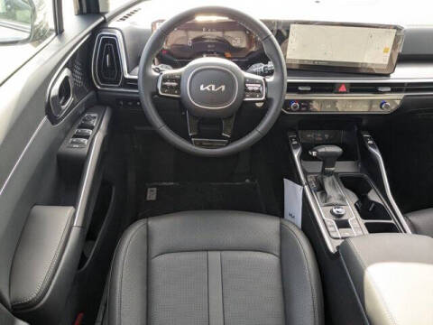 2025 Kia Sorento EX