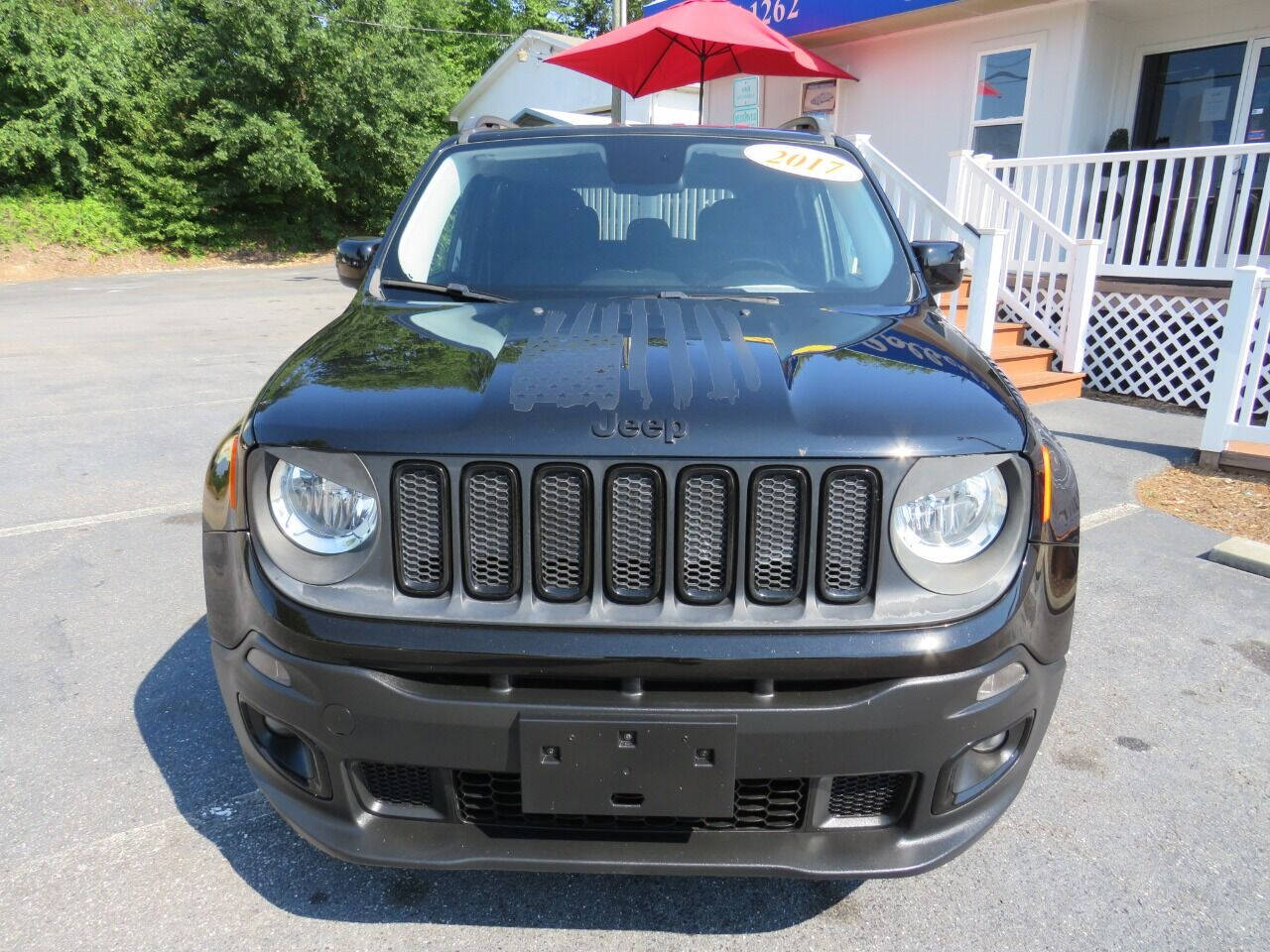 2017 Jeep Renegade for sale at Colbert's Auto Outlet in Hickory, NC