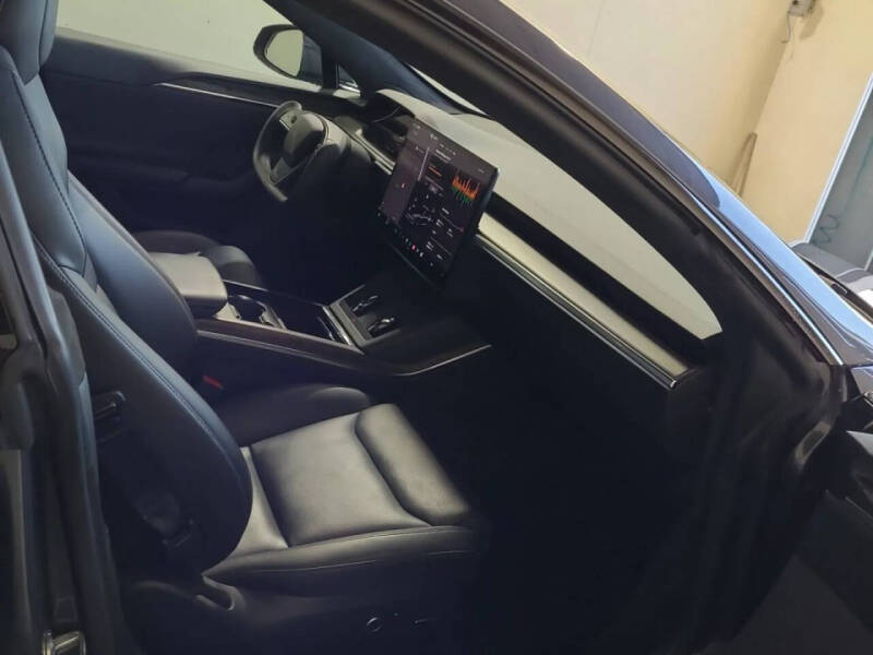 2022 Tesla Model S