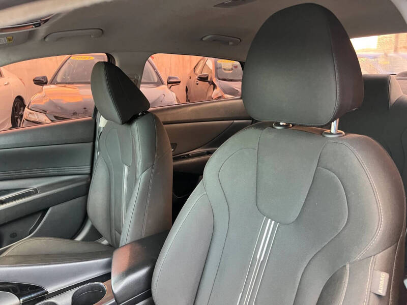 2021 Hyundai Elantra