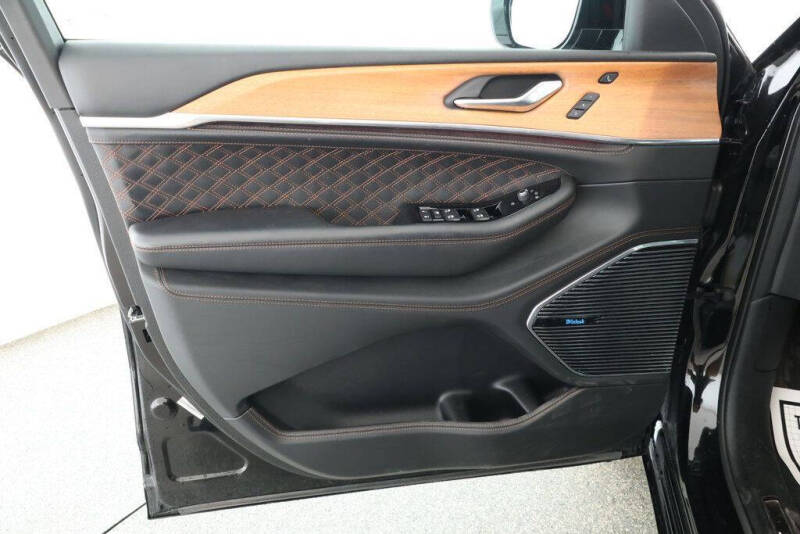 2022 Jeep Grand Cherokee