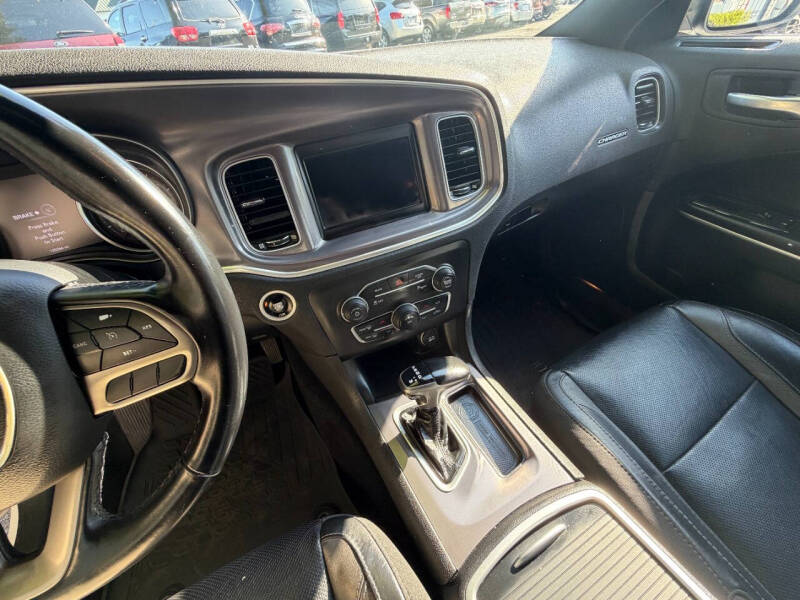 2021 Dodge Charger SXT