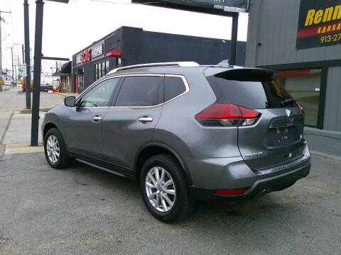 2018 Nissan Rogue SV