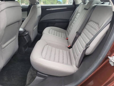 2016 Ford Fusion S