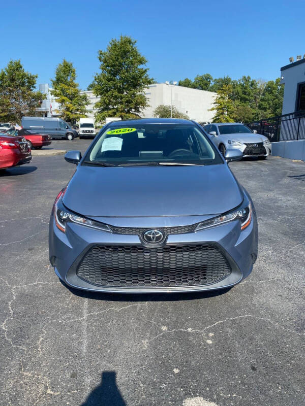 2020 Toyota Corolla LE photo 2