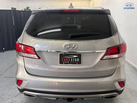 2018 Hyundai Santa Fe SE