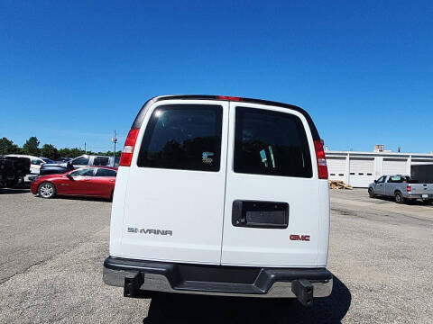 2025 GMC Savana 2500