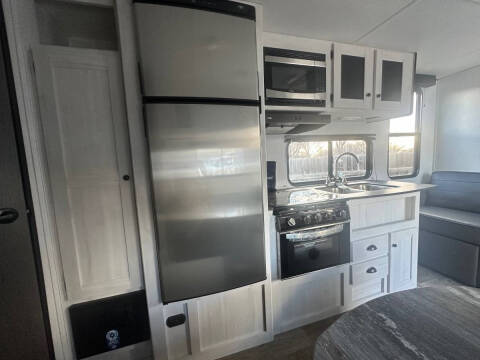 2023 Heartland Trail Runner 251BH