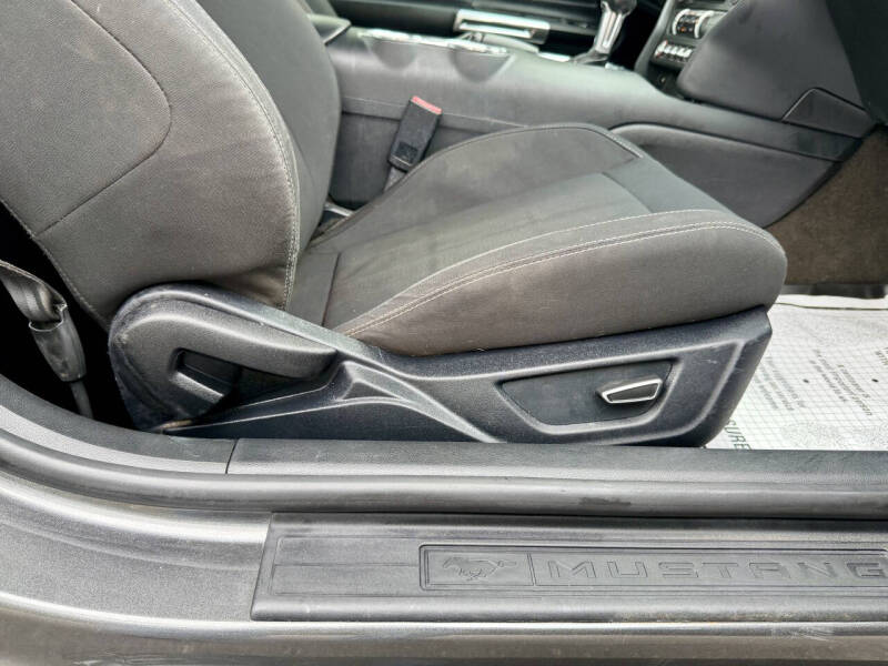 2018 Ford Mustang EcoBoost