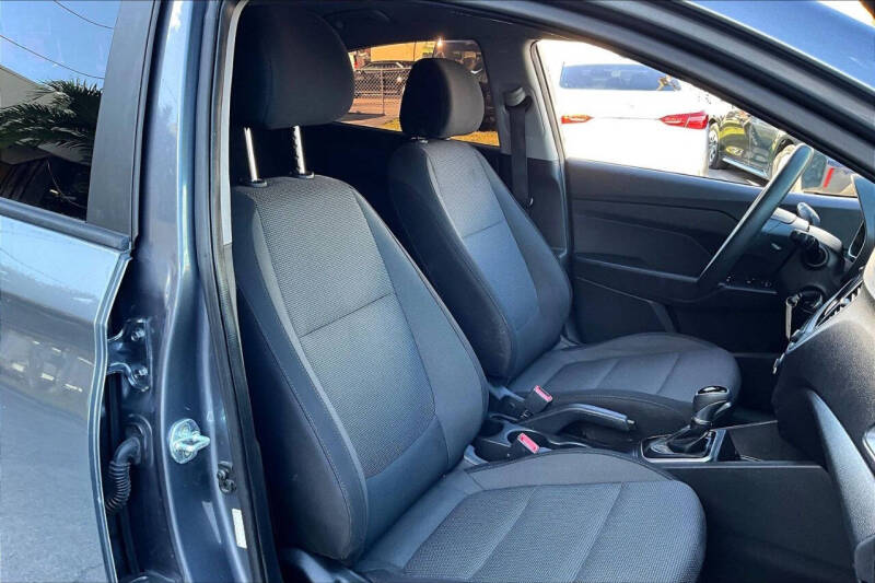 2020 Hyundai Accent SE