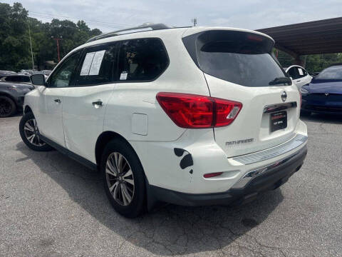 2018 Nissan Pathfinder S