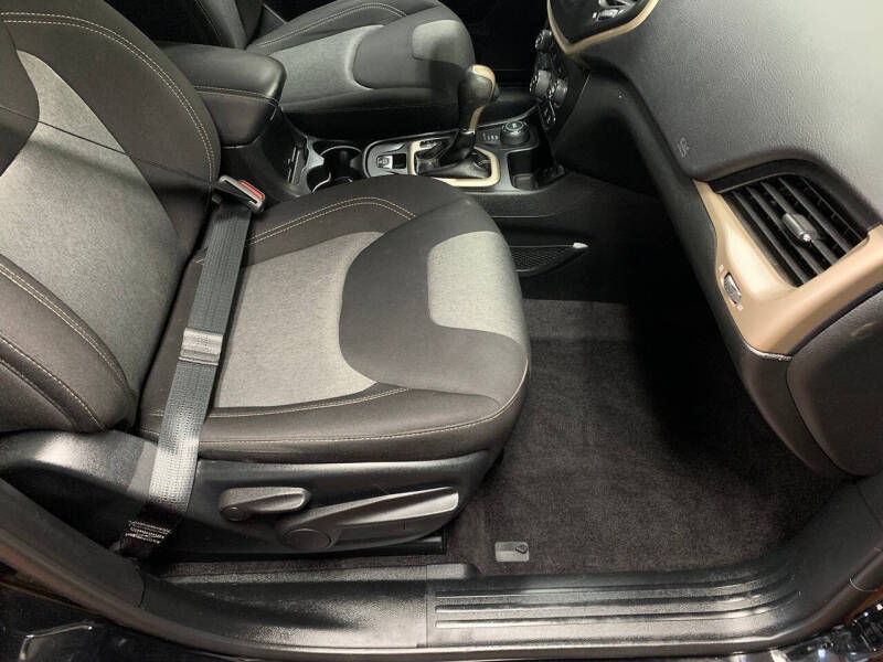 2018 Jeep Cherokee Latitude