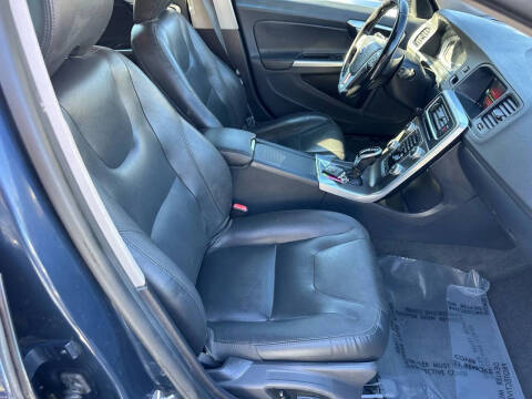 2015 Volvo V60 T5 Drive-E Premier