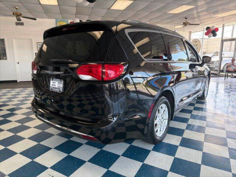 2020 Chrysler Pacifica Touring L