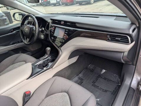 2019 Toyota Camry LE