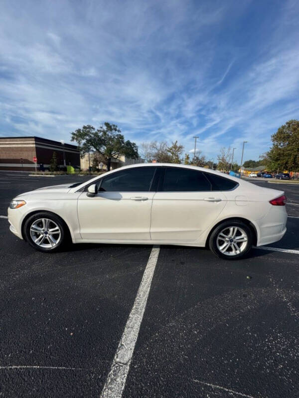 2018 Ford Fusion SE