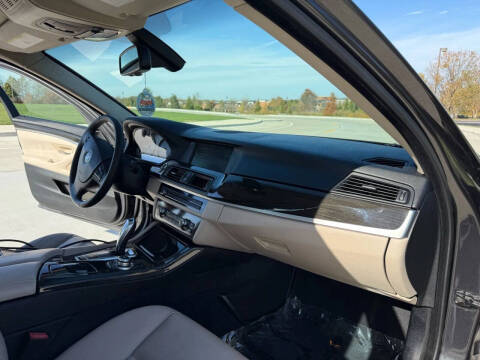 2012 BMW 5 Series 535i