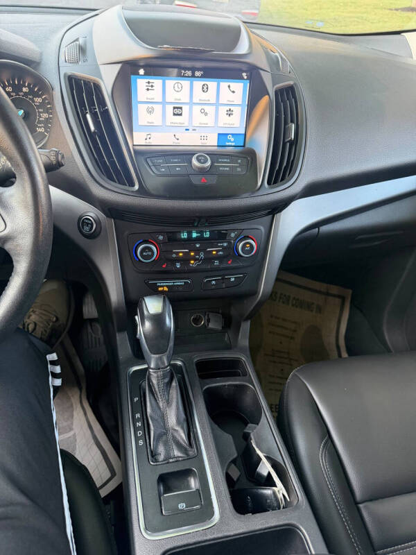 2019 Ford Escape SEL