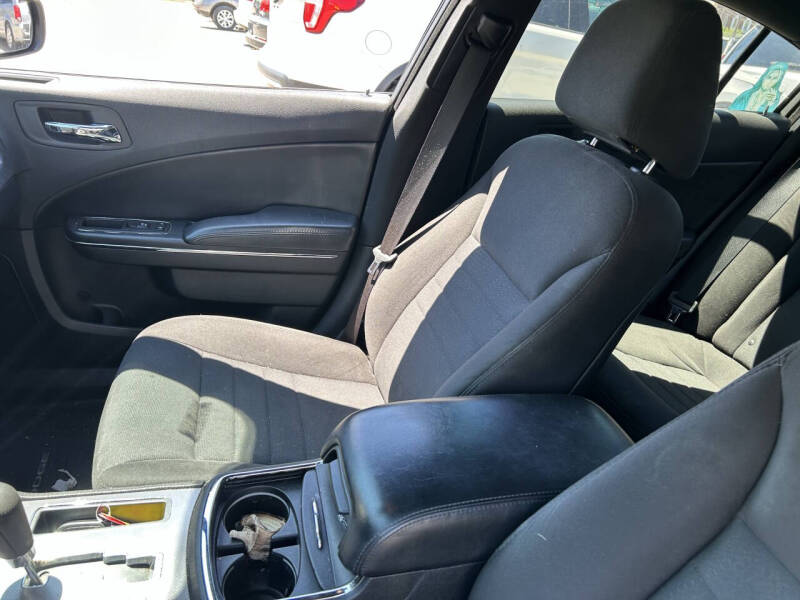 2014 Dodge Charger SE