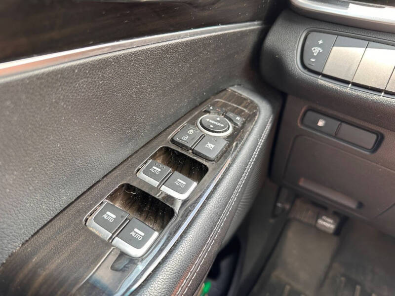 2020 Kia Sorento LX V6