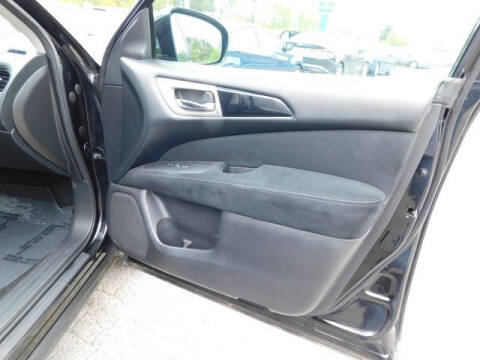 2013 Nissan Pathfinder Platinum