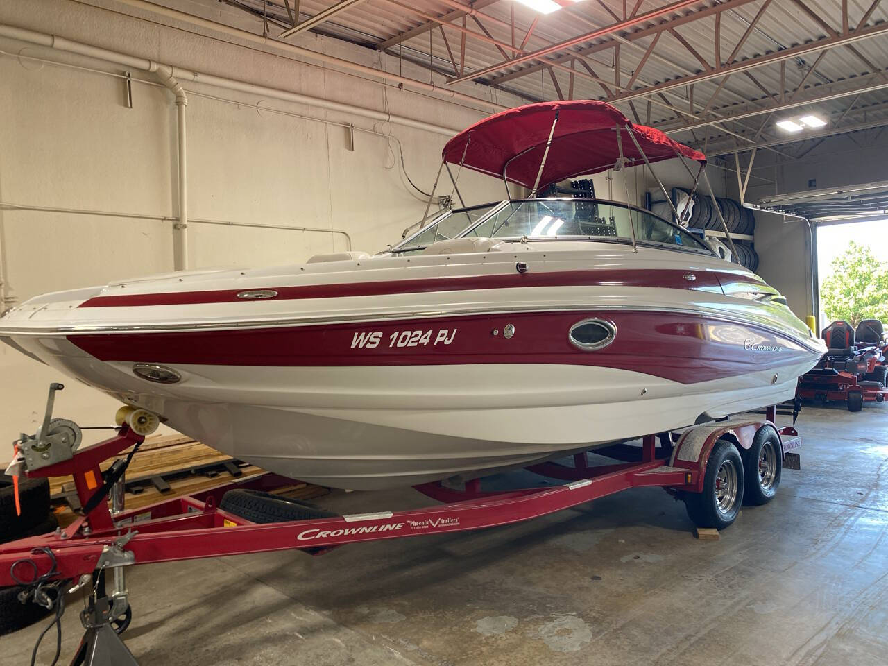 2011 Crownline E4 25 FT OPEN BOW's photo