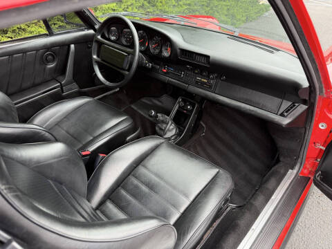 1985 Porsche 911 Carrera