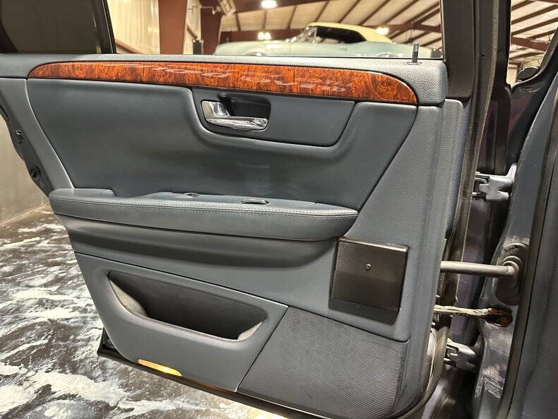 2011 Cadillac DTS Pro Coachbuilder Limo