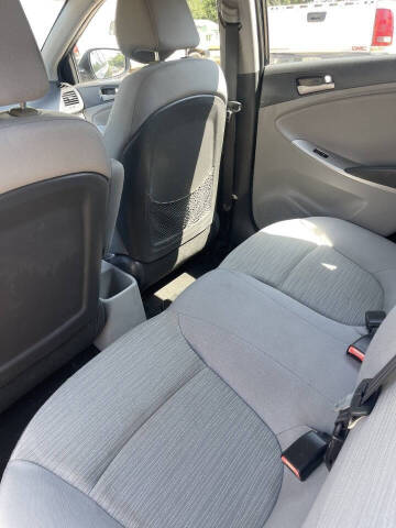 2015 Hyundai Accent GS